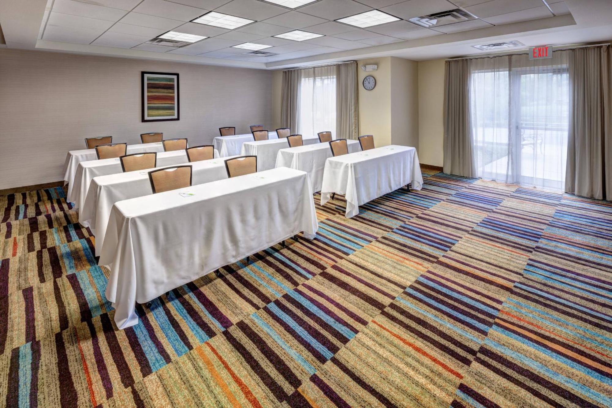 Fairfield By Marriott Ruston Hotel Bagian luar foto