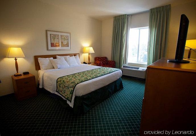 Fairfield By Marriott Ruston Hotel Bagian luar foto