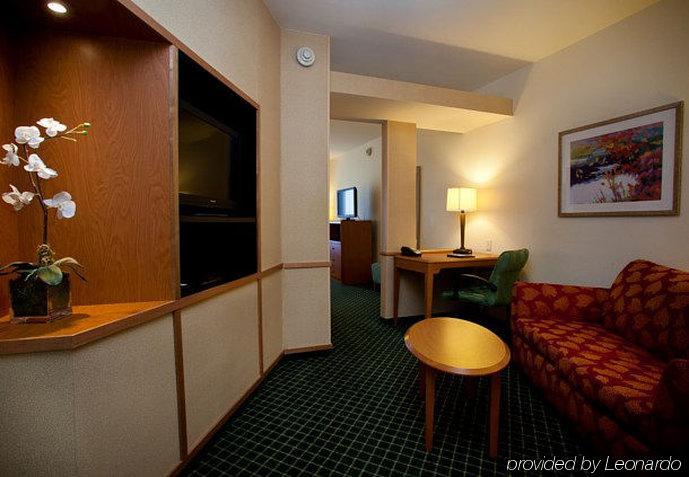 Fairfield By Marriott Ruston Hotel Bagian luar foto